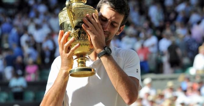 Djokovic batte Federer  in 5 set, e conquista Wimbledon