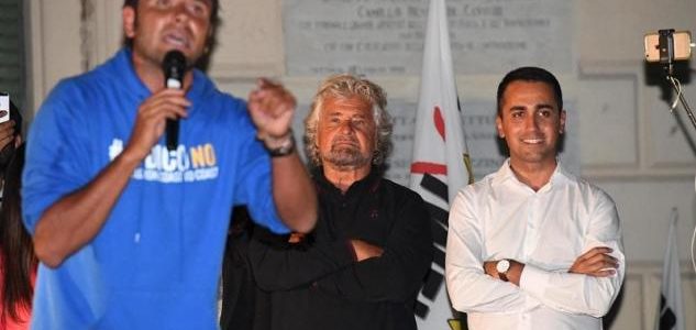 Crisi a 5 Stelle. Protesta dei senatori contro Conte, Grillo frena la contestazione a Di Maio