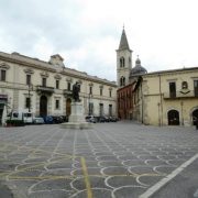 Sulmona, 23 Agosto: chiusura del centro storico. Comincia oggi alle 17.00 la sperimentazione “estiva”…
