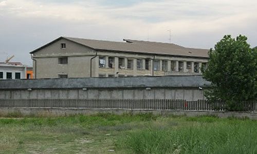 Pescara, lanciano dosi di droga all’interno del carcere: arrestati