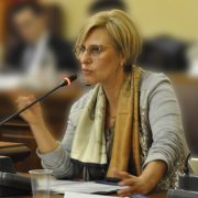 Sulmona: “tu non puoi passare!”. Il sindaco Casini resiste e nomina un nuovo dirigente