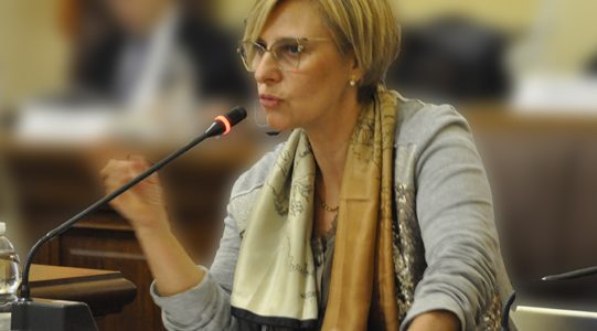Sulmona: “tu non puoi passare!”. Il sindaco Casini resiste e nomina un nuovo dirigente