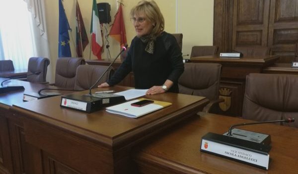 Sulmona: il sindaco Casini inizia il dialogo con tutti i consiglieri per trovare un nuovo accordo e concludere naturalmente il mandato amministrativo