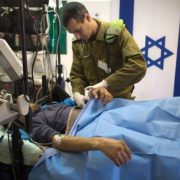 Israele: mai un vaccino ha avuto effetti così gravi